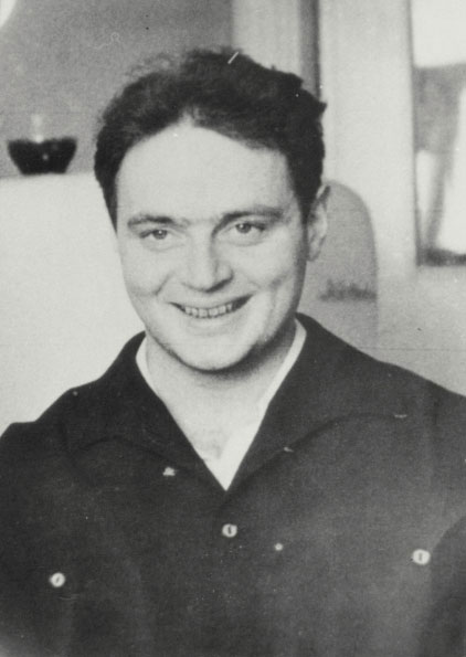 Павел Литвинов. 28 лет, физик