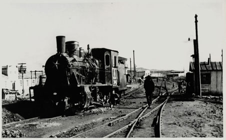 Паровоз на станции Норильск-2, 1942